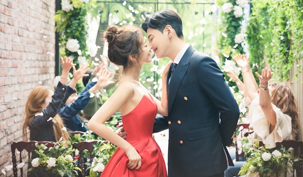 스페셜씬 의상 무료 대여