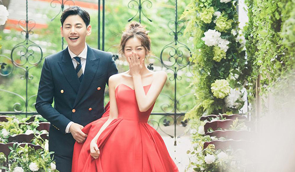 스페셜씬 의상 무료 대여