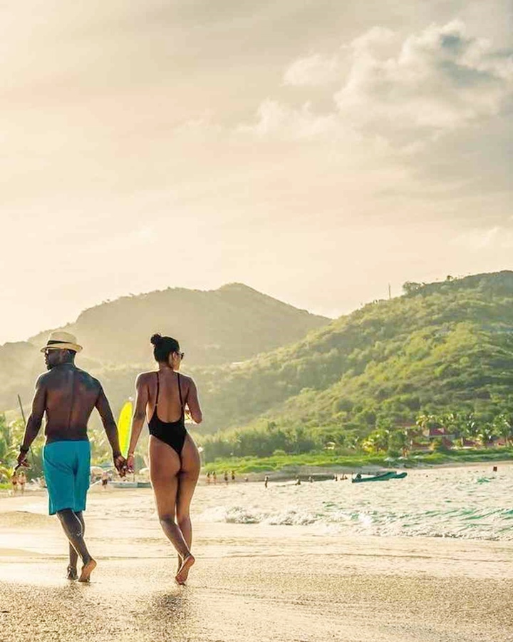 kevin-hart-eniko-parrish-honeymoon-st-barts-0816_vert_0.jpg