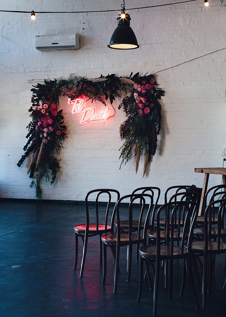 Neon-Wedding-Signs.jpg