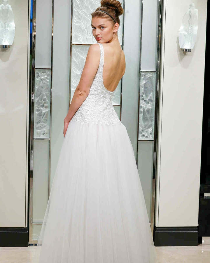 gracy-accad-wedding-dress-spring2020-10_vert.jpg