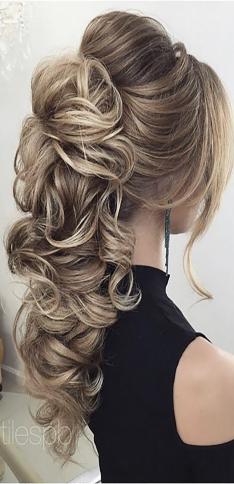 favorite-wedding-hairstyles-for-long-hair-sweet-swept-back-hair-elstile-8.jpg