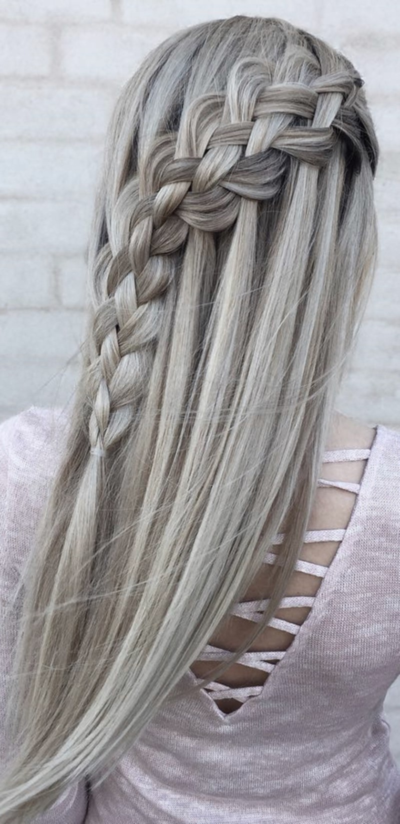 favorite-wedding-hairstyles-for-long-hair-with-assymetric-braid-n.stark_.jpg
