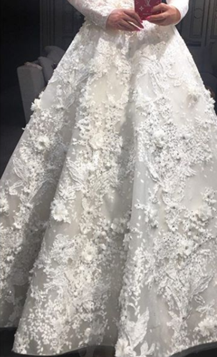 드레스 밑단.png