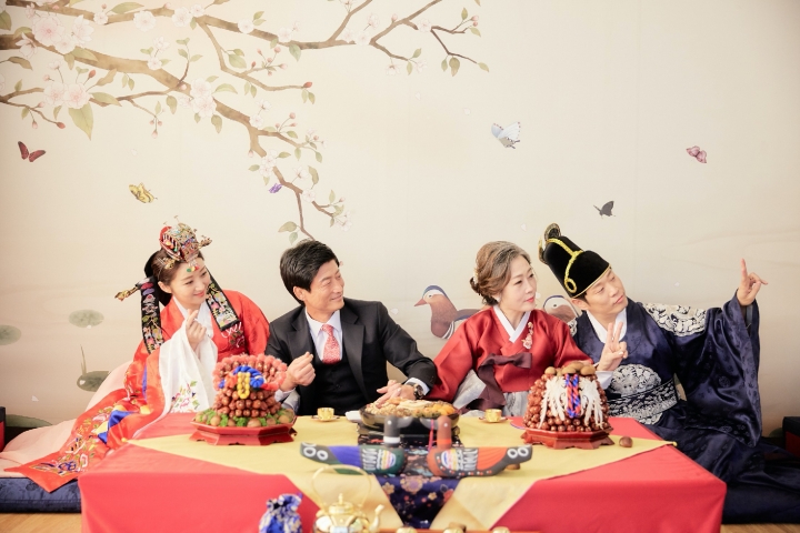 모마스냅폐빽.jpg