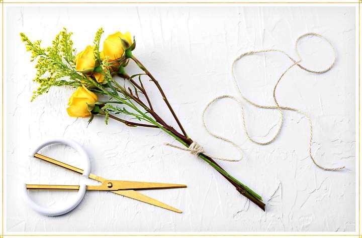 2batch_how-to-dry-flowers-step2-720x475.jpg