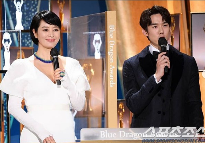 김혜수3.jpg