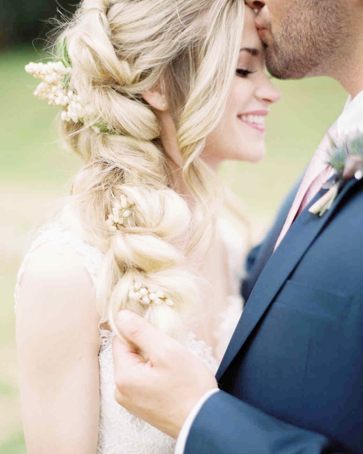 floral-hairstyles-aria-photography-0618_vert.jpg