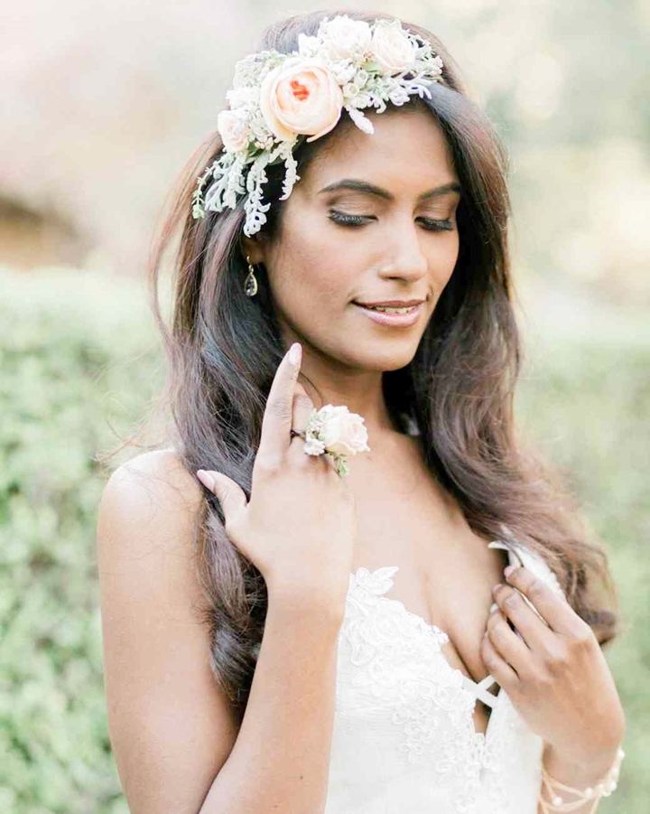 floral-hairstyles-evonne-and-darren-02-0618_vert.jpg