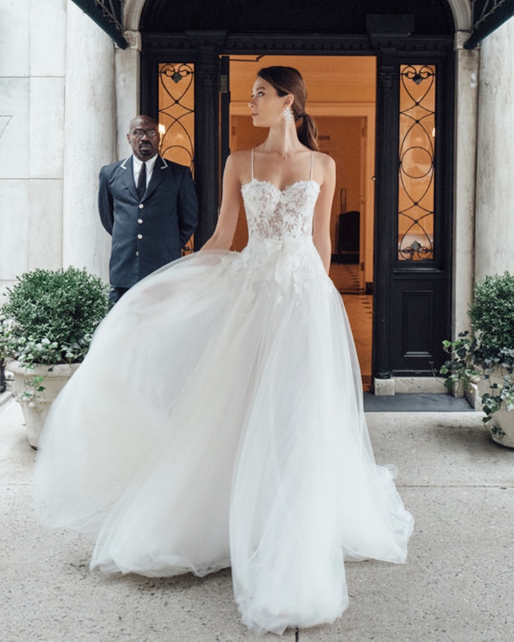 mira-zwillinger-wedding-dress-fall2019-10_vert.jpg