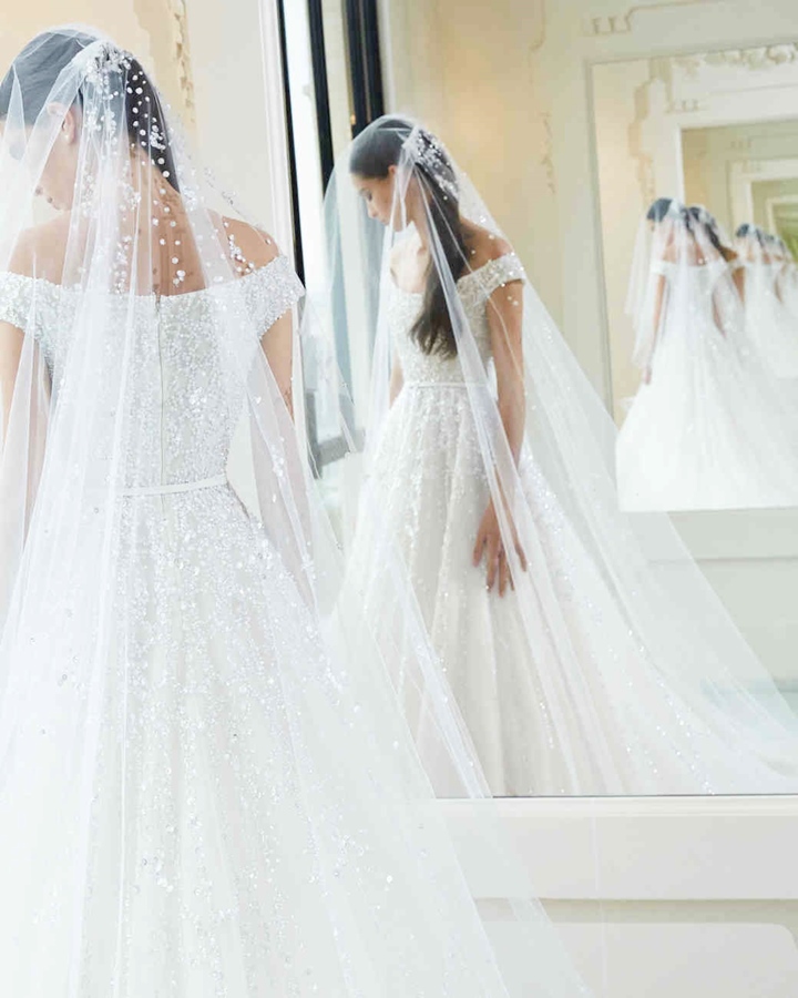 elie-saab-wedding-dress-fall2019-08_vert.jpg