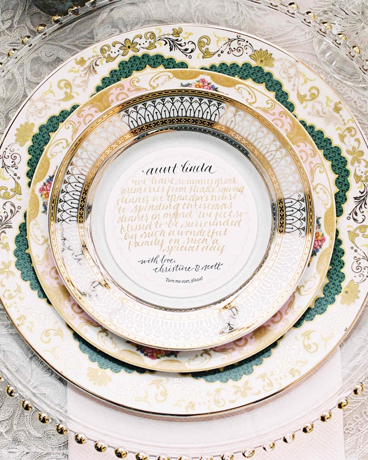 2019-wedding-trends-tec-petaja-personalized-place-settings-1218_vert.jpg
