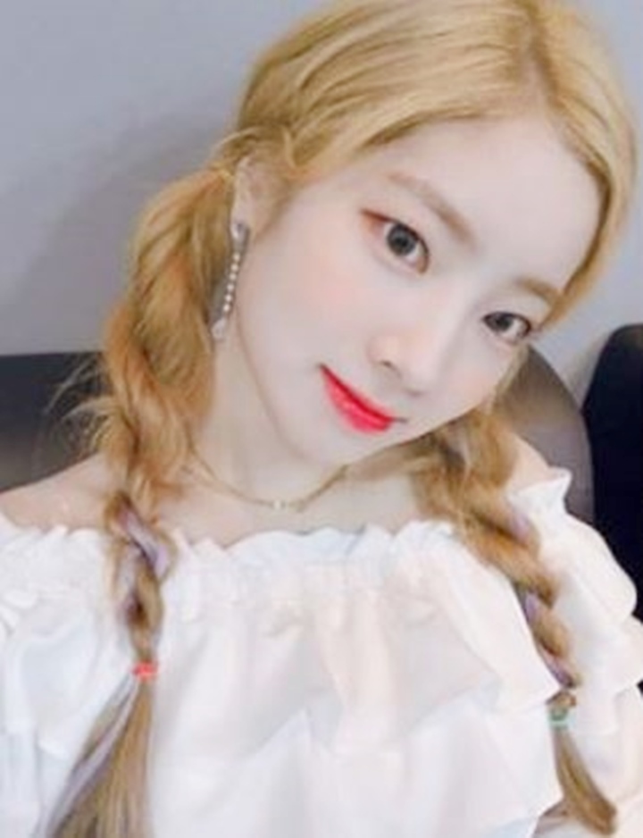 트와이스 다현.JPG